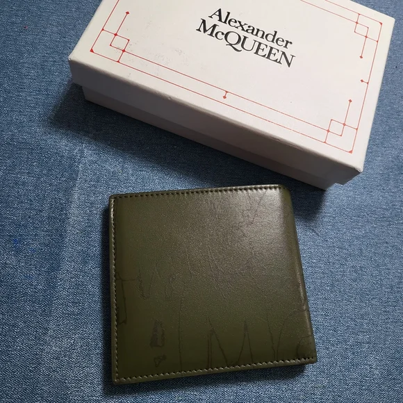 Alexander McQueen Green Leather Wallet - Picture 6 of 7
